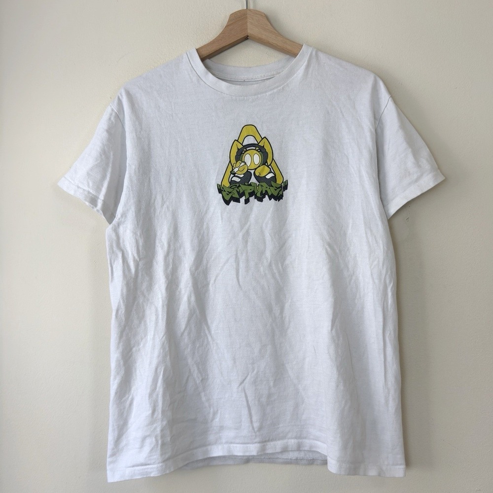 Vintage Y2k Empyre Skate Alien Graphic White Tee Shirt - Medium